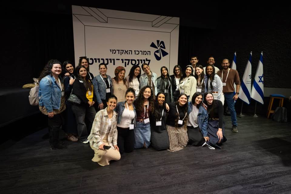 הסטודנטים מתוכנית רום באקדמית חמדת